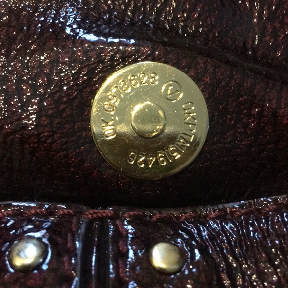 Michael Kors patent hobo - Picture 3 of 9